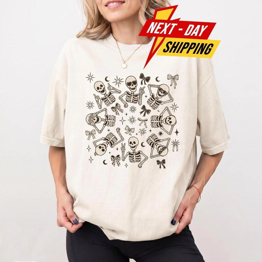 S Skeleton Coquette Shirt, Retro Halloween Bow Skeleton Graphic Tee